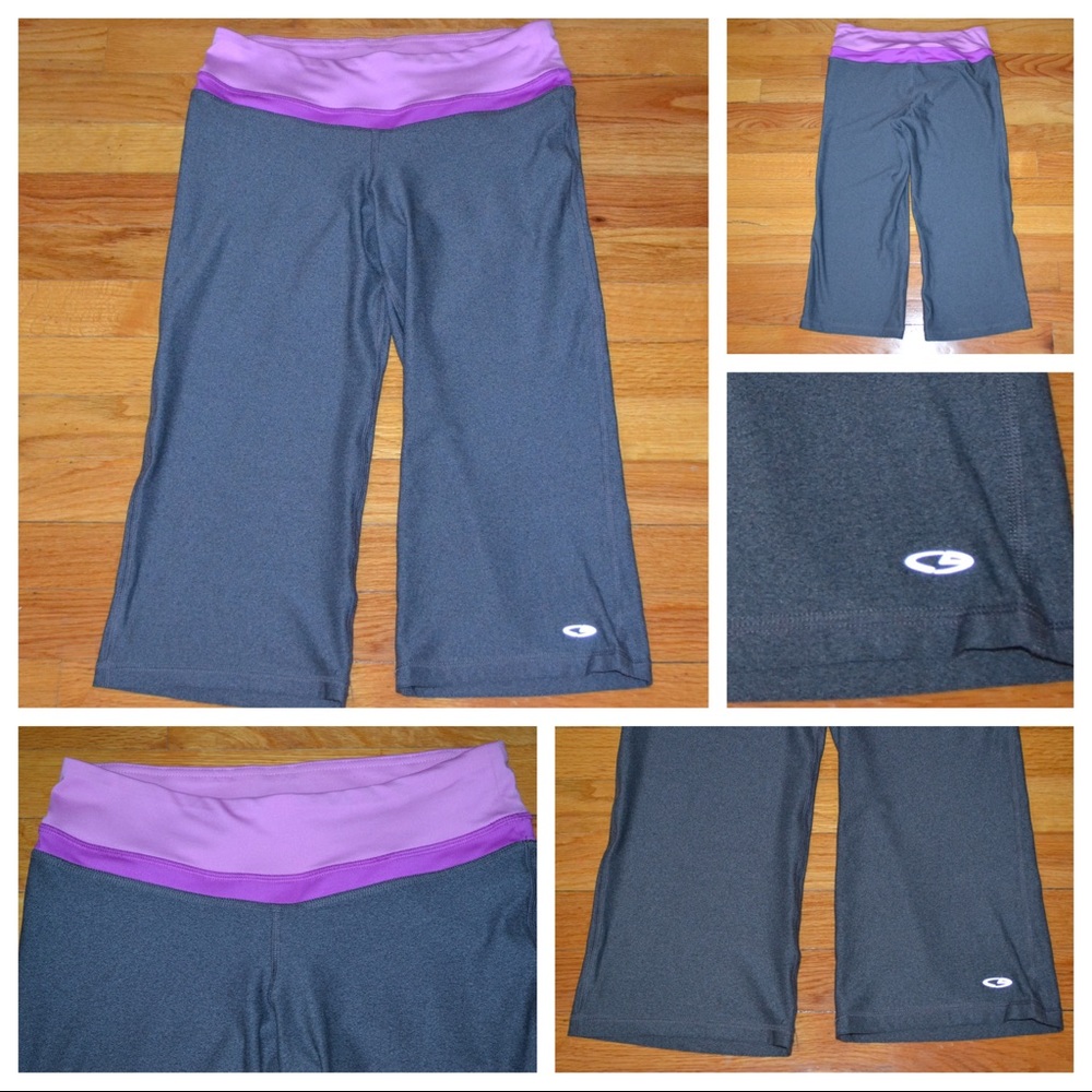 Women’s C9 by Champion cropped exercise pants, size XS